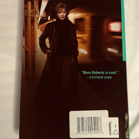 Nora Roberts Strangers in Death Hardback book - Picture 4 of 4